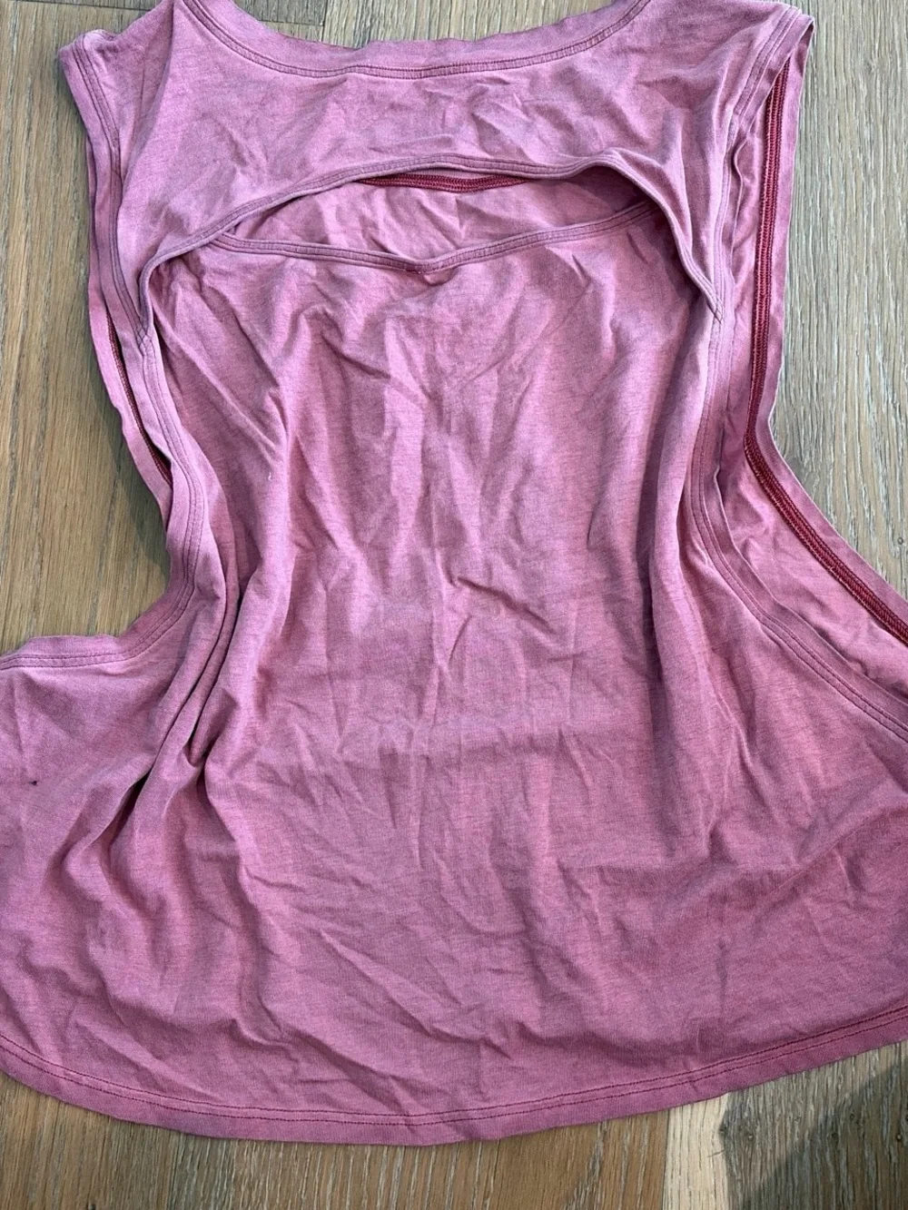 lululemon athletica Sleeveless Crop Tank - Rose Pink